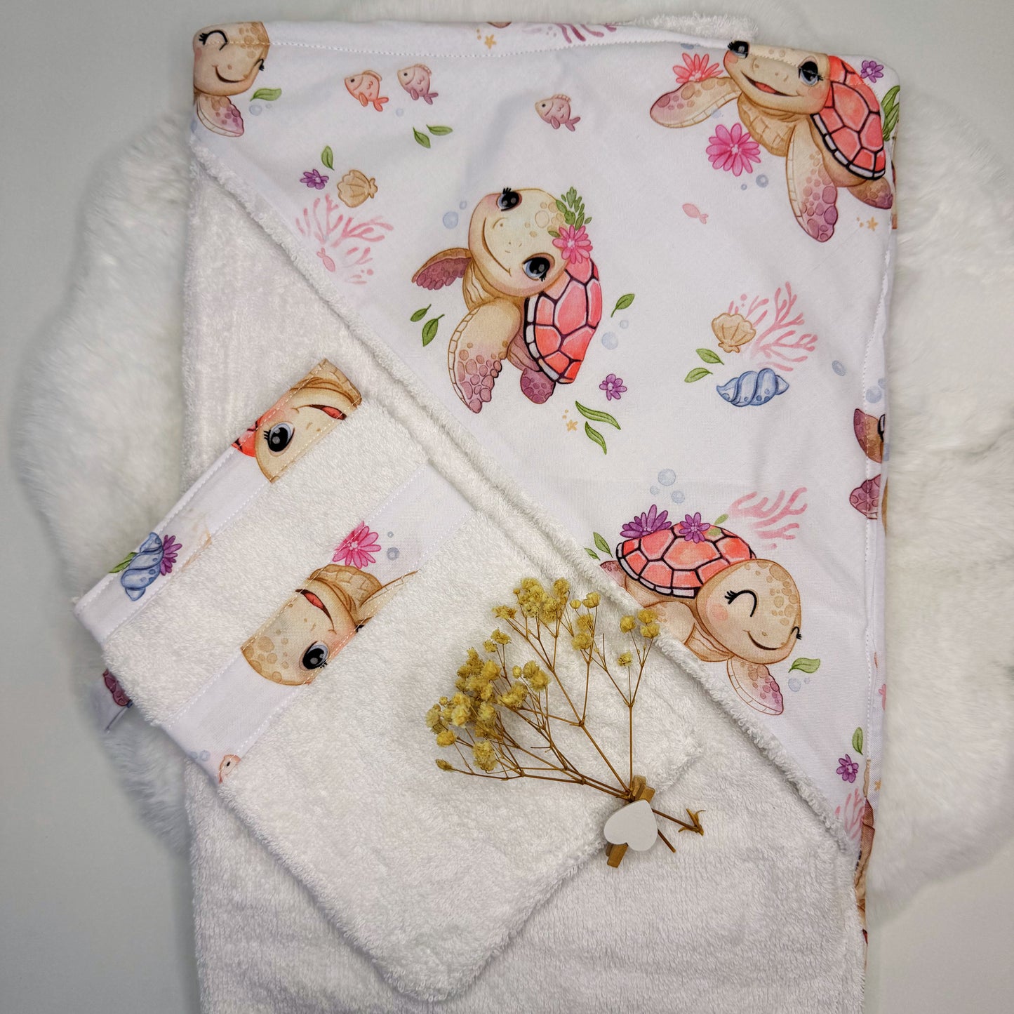 Cape de bain XL avec gant de toilette assorti à motif